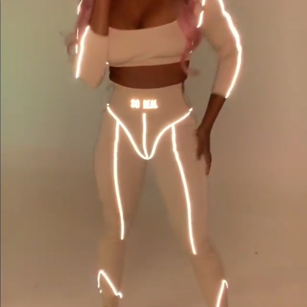 Two piece set